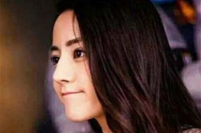 娱乐吃瓜君迪丽热巴吴磊,甜蜜互动引粉丝热议